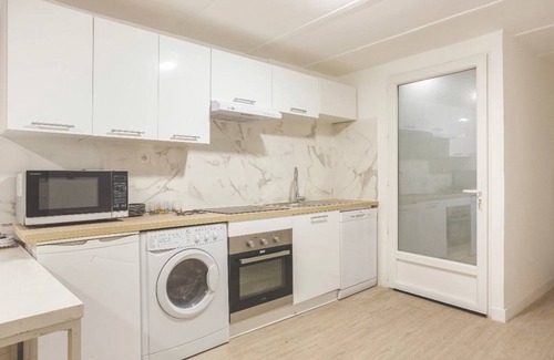 Strasbourg -Saint-Denis Apartment | 71 m² Apartment ∙ 4 bedrooms ∙ 7 guests