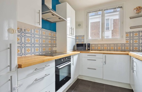 La Garenne-Colombes Apartment | 75 m² Apartment ∙ 2 bedrooms ∙ 4 guests