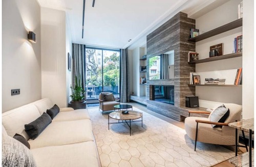 Chaillot Apartment | 75 m² Apartment ∙ 1 bedroom ∙ 2 guests