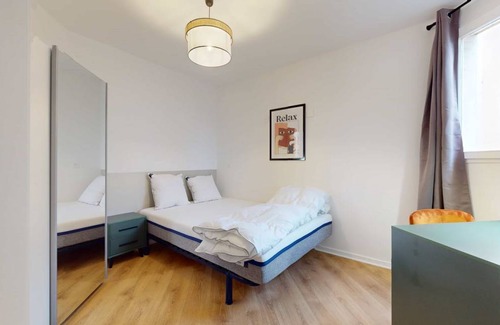 Asnieres-sur-Seine Resort | 80 m² Private room ∙ 1 bedroom ∙ 2 guests