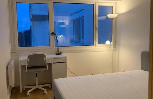 Noisy-le-Grand Resort | 80 m² Private room ∙ 1 bedroom ∙ 1 guest