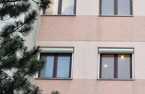 Neuilly-sur-Marne Apartment | 83 m² Apartment ∙ 3 bedrooms ∙ 9 guests