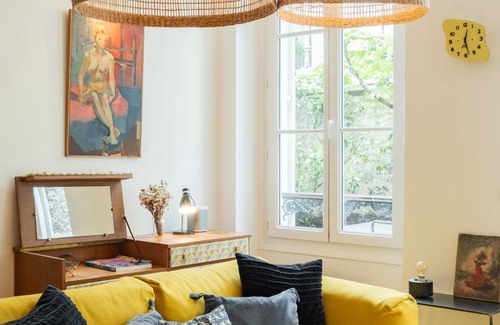 Batignolles Apartment | 83 m² Apartment ∙ 3 bedrooms ∙ 5 guests