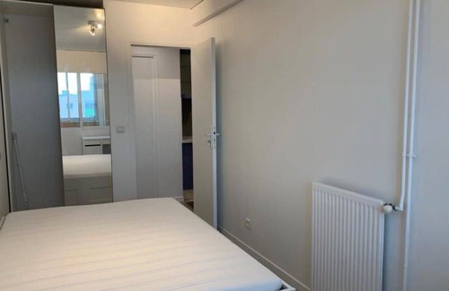 Noisy-le-Grand Resort | 86 m² Private room ∙ 1 bedroom ∙ 1 guest