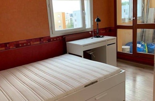 Noisy-le-Grand Resort | 86 m² Private room ∙ 1 bedroom ∙ 1 guest