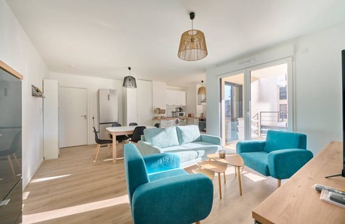 Clichy Resort | 92 m² Private room ∙ 1 bedroom ∙ 5 guests