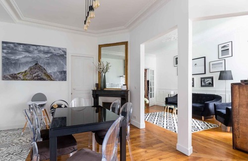 Passy Apartment | A Cosmopolitan Abode, by Veeve