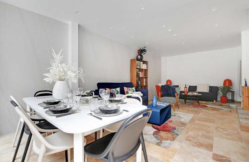 Quartier Sainte-Avoye Apartment | Amazing apartment 10P3BR Beaubourg - Centre de Paris