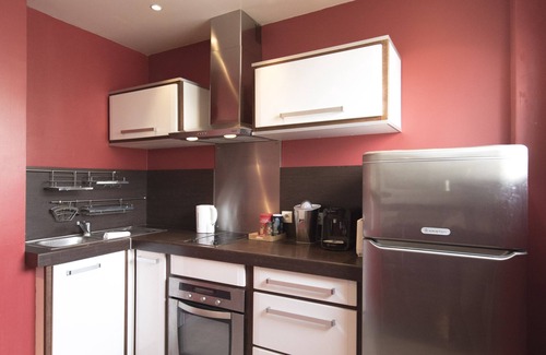 Passy Apartment | An Avenue to Trocadéro, by Veeve