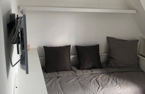 16th Arrondissement Apartment | Apartment ∙ 1 guest