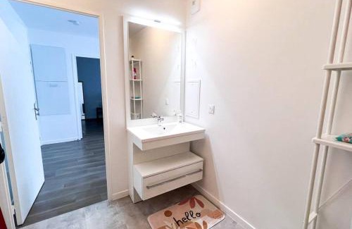 Livry-Gargan Apartment | Appart proche Paris, Expo de Villepinte et Disney