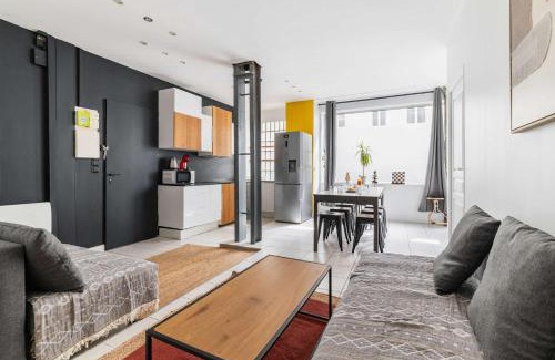 Porte de Clichy Apartment | Appartement familial proche des commerces - 8P