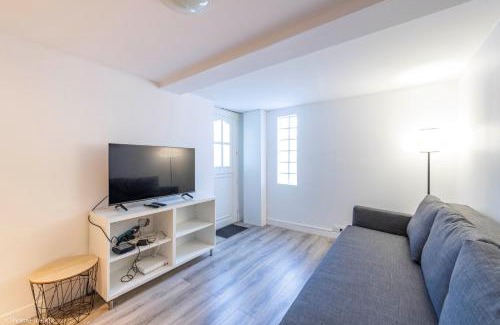 Noisy-le-Grand Apartment | Appartement spacieux 2 Ch - 2 SDB - Proche Paris et Disneyland