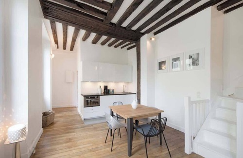 Notre-Dame-des-Champs Apartment | At Saint Germain des Prés, at the Bon Marché!