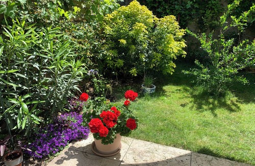 Louis Bertrand-Mirabeau-Semard Apartment | Charming 1-bedroom apartment with WiFi in Ivry-sur-Seine, 500 m from Paris