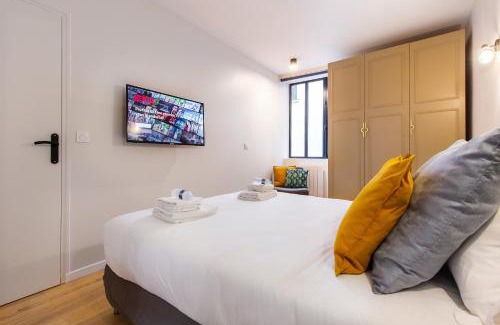 Strasbourg -Saint-Denis Apartment | Charming apartment - 2BR-6P - Grands Boulevards