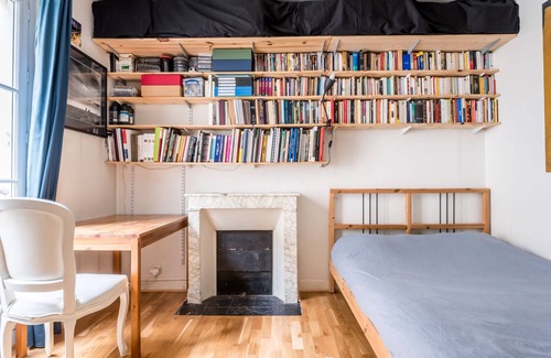 Quartier de la Folie-Mericourt Apartment | Charming flat in Paris, ideal for tourism or business trip