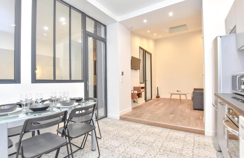 Quartier Sainte-Marguerite Apartment | CMG Boulevard de Charonne / Alexandre Dumas