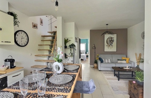 La Redoute-Le Fort Apartment | Duplex 3 bedrooms, 2 bathrooms, Harmonious Fontenay sous Bois near Paris