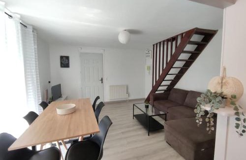 Gonesse Apartment | Duplex Cosy