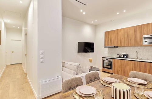 Amerique Apartment | Elegant Apartment AC – Buttes-Chaumont