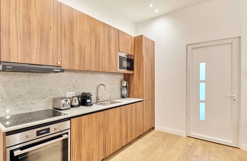 Amerique Apartment | Elegant Apartment AC – Buttes-Chaumont