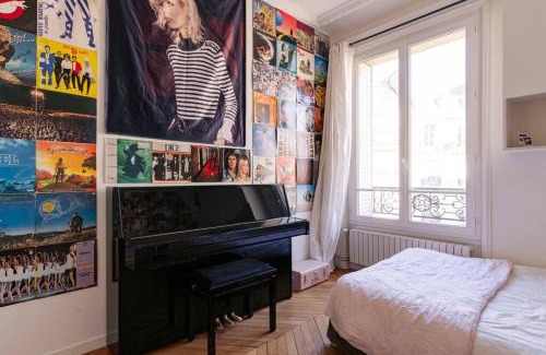 L'Europe Apartment | Family apartment center paris 8th- by AskMeFrance