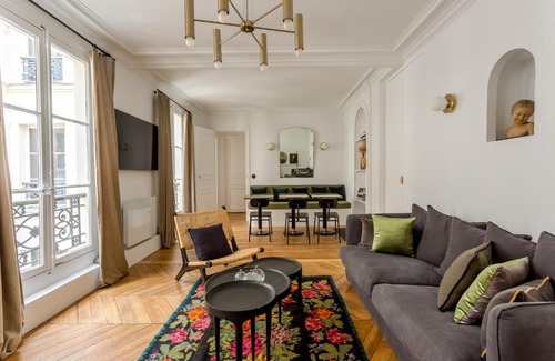 Saint-Merri Apartment | Habitat Parisien - 2BR-2BA - Marais - Centre Pompidou
