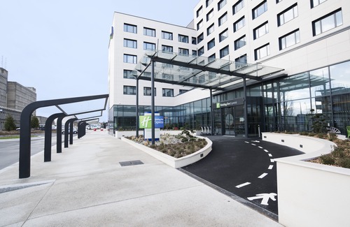 Roissy-en-France Hotel | Holiday Inn Express Paris - CDG Airport, an Ihg Hotel