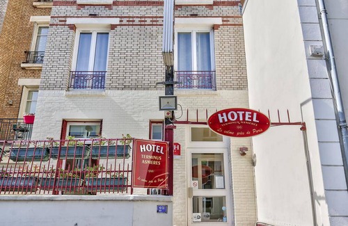 Asnieres-sur-Seine Hotel | Hotel ∙ 8 guests