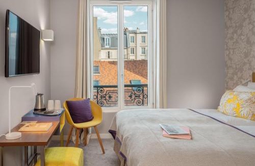 Quartier de la Folie-Mericourt Hotel | Hotel Le Mareuil