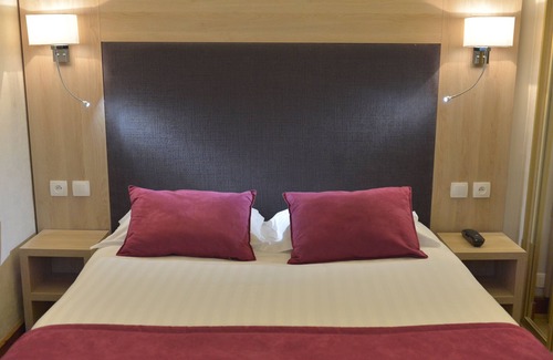 Montparnasse Hotel | Hotel Renoir* Paris Montparnasse