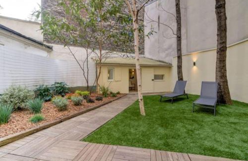 15th Arrondissement Apartment | Jardin - Jacuzzi - chambres en suite