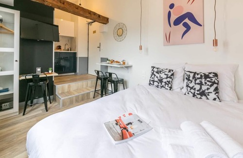 9th Arrondissement Apartment | Lafayette - Saint-lazare 63 : Appt. Cosy Pour 2