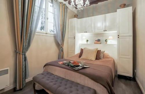 3rd Arrondissement Apartment | Le Jardin Du Marais