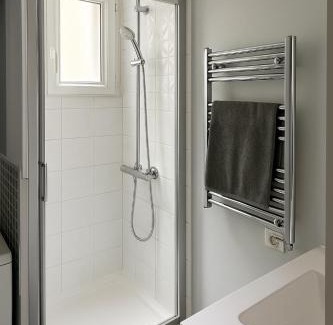 Levallois-Perret Apartment | Le Nid Douillet en Plein Centre