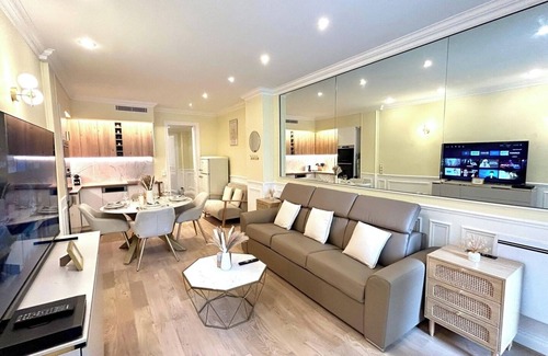Bercy Apartment | Luxury Apartment 4* - 52 sqm - Nation - 4p