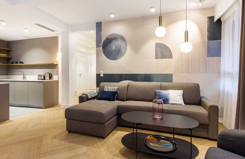 16th Arrondissement Apartment | Luxury flat - 3BR/8P Muette - Mobility lease