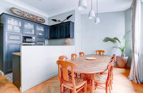 Chaillot Apartment | Magnifique Appartement au Pied de la Tour Eiffel