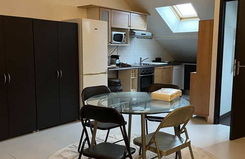Colombes House | Maison Triplex Lumineuse et Centrale . Proche Transports et Stades JO 2024