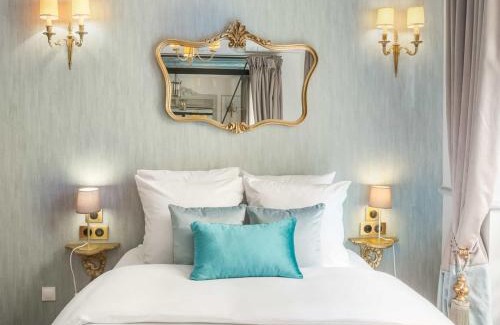 Paris City Center Apartment | Merveil - Luxury Suite - Louvre - Rambuteau