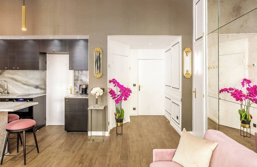 3rd Arrondissement Apartment | Merveil - Luxury Suite - Marais - Archives I