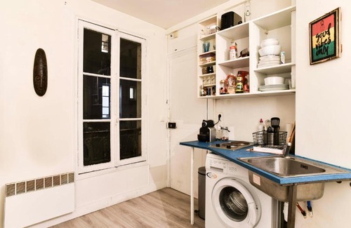 Quartier de la Goutte-d'Or Apartment | New! Nice flat for 4 - Paris 18