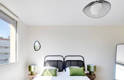 Republique–Point-du-Jour Apartment | Nice apartment 4 or 6 Pers. - MARCEL SAMBAT / ST CLOUD - Mobility lease