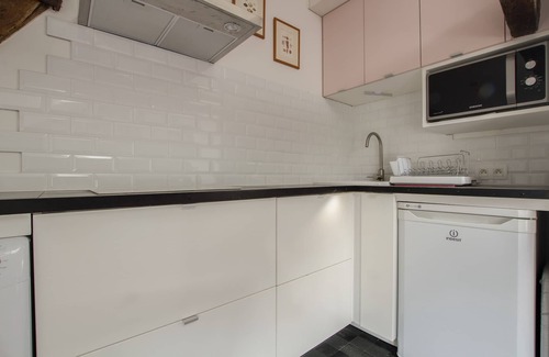 Quartier Sainte-Avoye Apartment | Nice studio Paris, Marais - Beaubourg - Rambuteau
