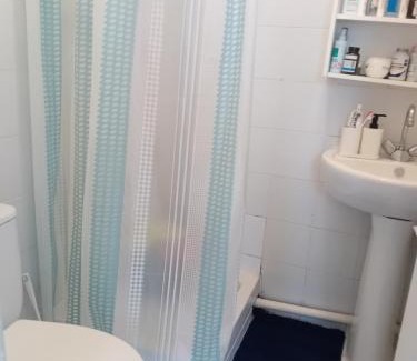 Quartier de la Folie-Mericourt Apartment | Paris 11 Studio