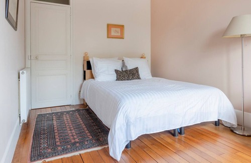 Epinettes Apartment | Paris Sacré Coeur residence