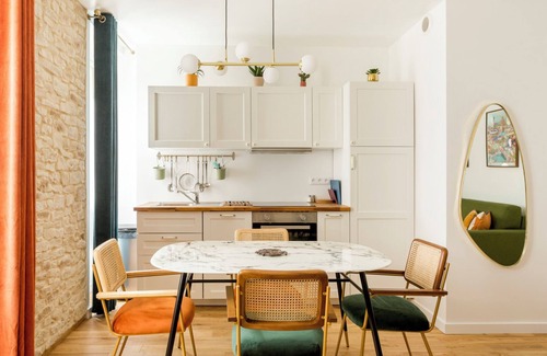 Grenelle House | Relais Cocorico - Town House 4 Private Suites, AC Cinema Gym & Sauna