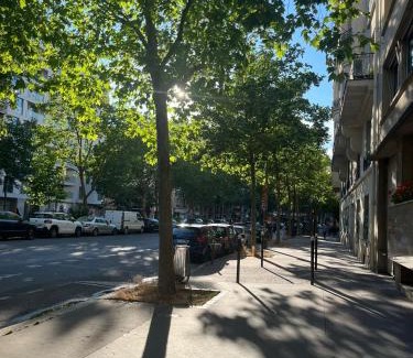 Auteuil Apartment | Small Cosy Studio in Paris