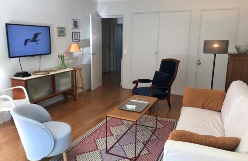 Necker Apartment | Standing-Montparnasse